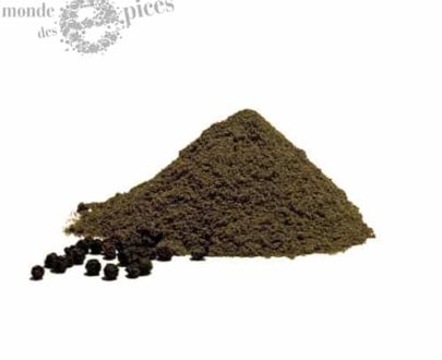 Gemahlener schwarzer Pfeffer