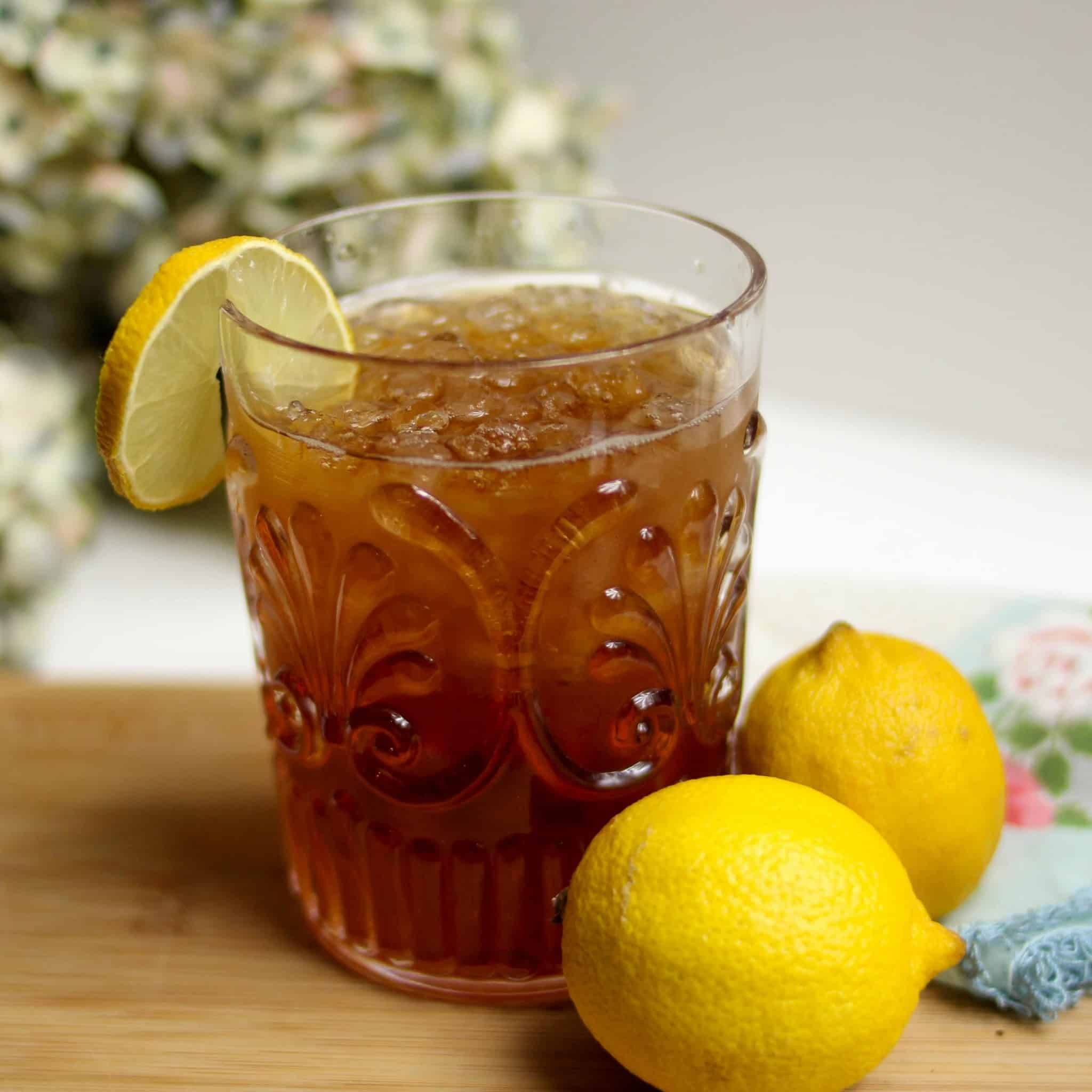Un thé glacé au citron