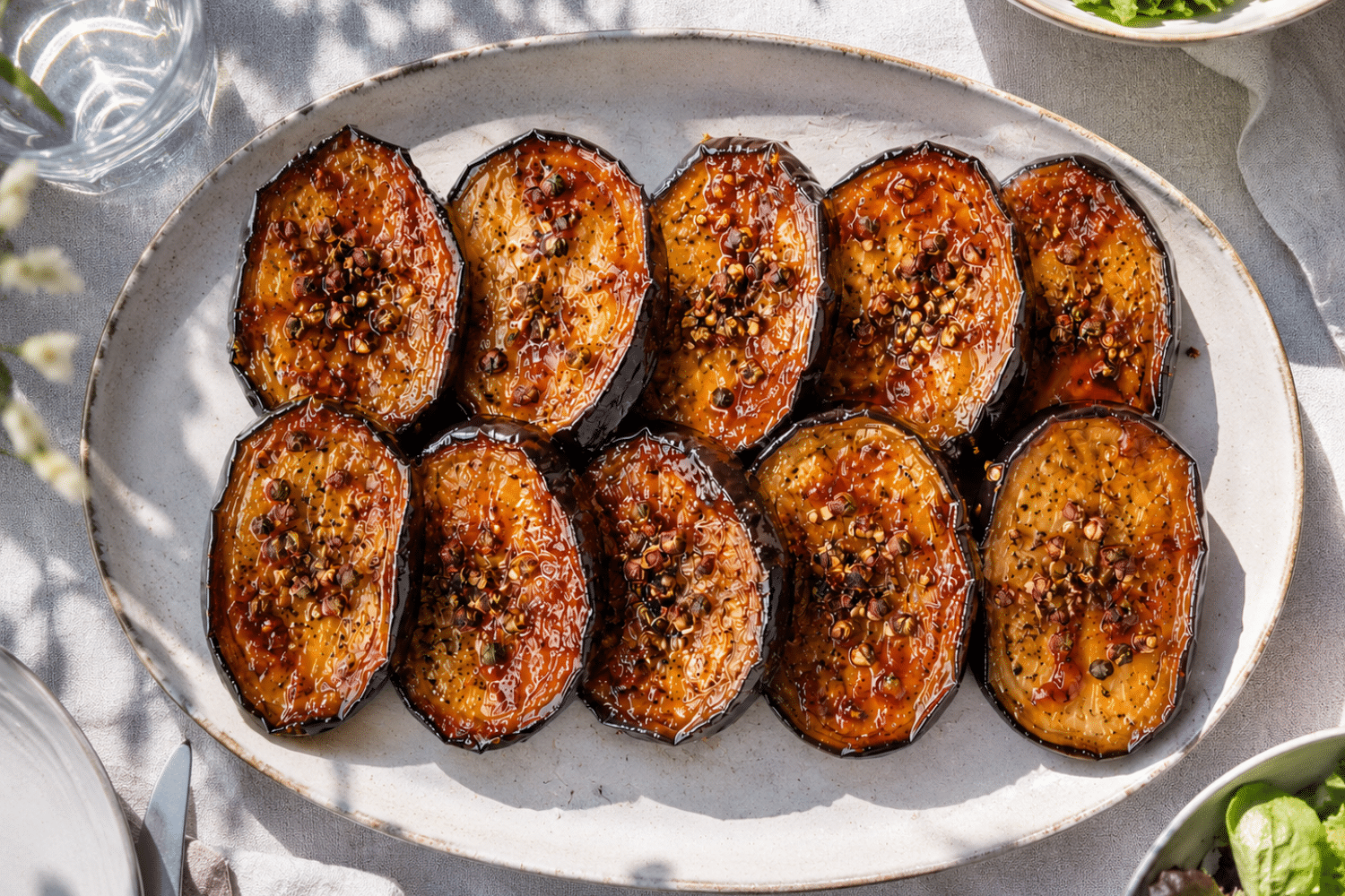 Des aubergines laquées au miso et au poivre de Sishuan